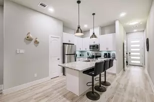 8328 Mariah St, Houston, TX 77051 - Photo 5