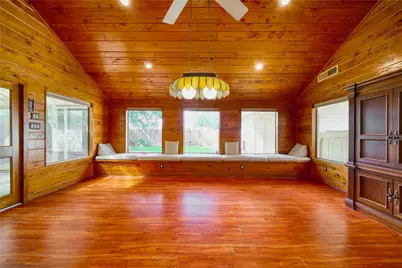 8018 Candle Lane, Houston, TX 77071 - Photo 9