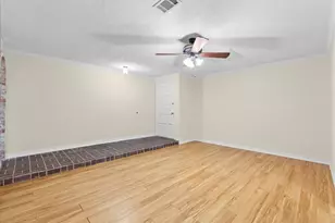 3727 Rau Dr, Dickinson, TX 77539 - Photo 15