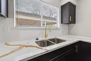 16022 Glen Mar Dr Dr, Houston, TX 77082 - Photo 11