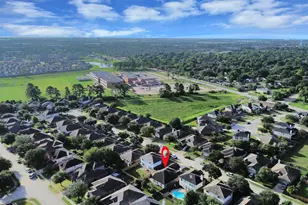 10310 Mills Pass Dr, Houston, TX 77070 - Photo 9