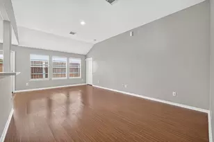 19311 Otter Trail Ct, Katy, TX 77449 - Photo 3