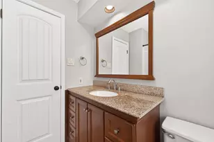 10414 Green Valley Ln, Houston, TX 77064 - Photo 33