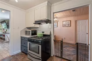 4801 44th St, Dickinson, TX 77539 - Photo 13