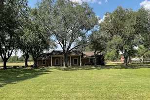 2323 Stevenson Rd, Pearland, TX 77581 - Photo 1