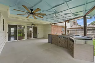 12527 Piping Rock Dr, Houston, TX 77077 - Photo 23