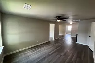 1801 Norlinda St, Houston, TX 77093 - Photo 9