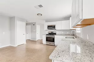 17027 Pelorus Way, Crosby, TX 77532 - Photo 9