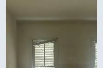 414 Christopher Columbus Boulevard, Galveston, TX 77550 - Photo 11