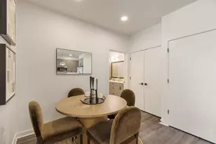 3001 W 11th St, Houston, TX 77008 - Photo 5