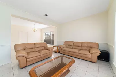 13616 Cabrera Court, Houston, TX 77083 - Photo 7