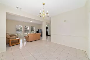13616 Cabrera Ct, Houston, TX 77083 - Photo 9