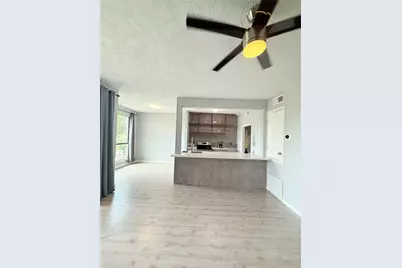 8149 Sands Point Drive #113, Houston, TX 77036 - Photo 7