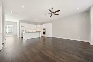 1224 Murrayhill Dr, Houston, TX 77043 - Photo 15