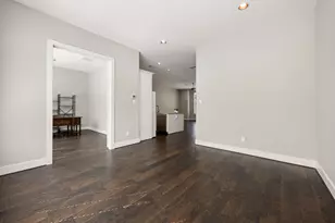 1224 Murrayhill Dr, Houston, TX 77043 - Photo 13