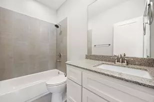 1224 Murrayhill Dr, Houston, TX 77043 - Photo 11