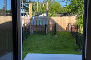 3253 Real St, Houston, TX 77087 - Photo 7