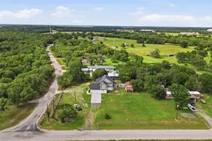 3860 Grapevine Dr, Bryan, TX 77807 - Photo 35