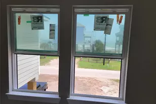 13031 Jolly Roger Dr, Freeport, TX 77541 - Photo 17