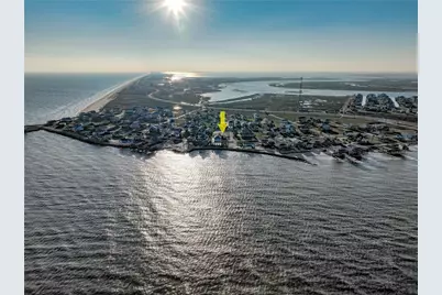 13031 Jolly Roger Drive, Freeport, TX 77541 - Photo 7