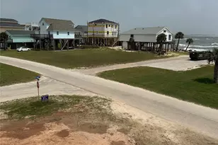 13031 Jolly Roger Dr, Freeport, TX 77541 - Photo 25