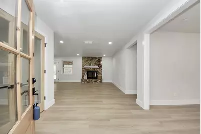 26206 Maplewood Drive, Spring, TX 77386 - Photo 5