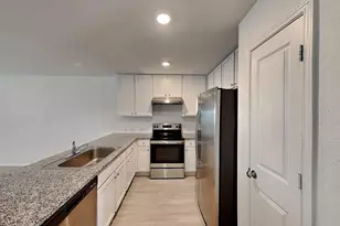 116 Hollywood Dr, New Braunfels, TX 78130 - Photo 5