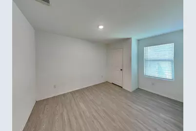 116 Hollywood Drive, New Braunfels, TX 78130 - Photo 11