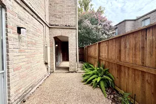 4639 Wild Indigo St, Houston, TX 77027 - Photo 31