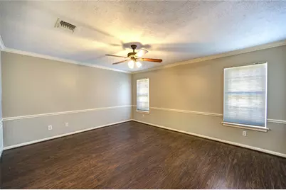 940 Wycliffe Drive #6, Houston, TX 77079 - Photo 11