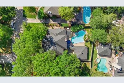 26 E Sterling Pond Circle, The Woodlands, TX 77382 - Photo 37