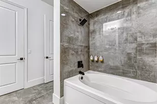 1508 Blodgett St, Houston, TX 77004 - Photo 23