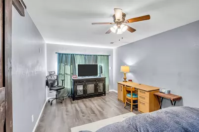 19742 Live Oak N, New Caney, TX 77357 - Photo 5