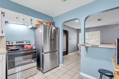 19742 Live Oak N, New Caney, TX 77357 - Photo 9