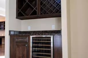 2101 Elmen St, Houston, TX 77019 - Photo 5