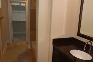 2101 Elmen St, Houston, TX 77019 - Photo 23