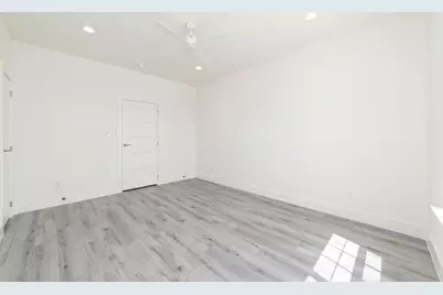 11942 S Hoa Sen Circle, Houston, TX 77072 - Photo 15