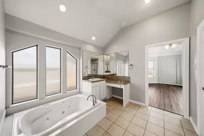 28211 Emerald Creek Lane, Fulshear, TX 77441 - Photo 23