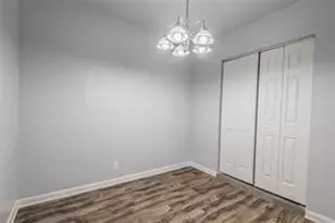 10409 Chesterfield Dr, Houston, TX 77051 - Photo 11