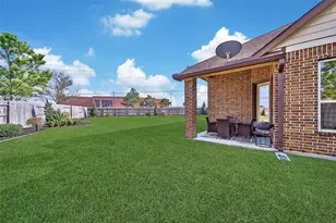 11030 Sarah Bluff Ln, Cypress, TX 77433 - Photo 45