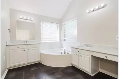 1110 Bringewood Chase Drive, Spring, TX 77379 - Photo 11