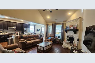 8107 Laughing Falcon Trail, Conroe, TX 77385 - Photo 5