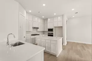 304 Fields Ln, Montgomery, TX 77316 - Photo 3