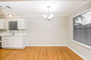 19515 Rocky Bank Dr, Tomball, TX 77375 - Photo 7