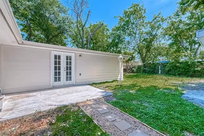 1918 Westcrest Drive, Houston, TX 77055 - Photo 43