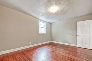 1918 Westcrest Dr, Houston, TX 77055 - Photo 37