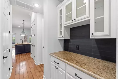 43 S Mews Wood Court, The Woodlands, TX 77381 - Photo 7