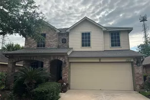 1727 Stieler Dr, Houston, TX 77049 - Photo 1