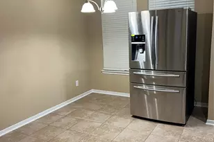 1727 Stieler Dr, Houston, TX 77049 - Photo 9