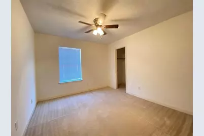 13606 Midfield Glen Court, Houston, TX 77059 - Photo 23